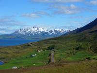 Vikurskarð Blick über den Eyjafjörður zu Latraströnd Bergen